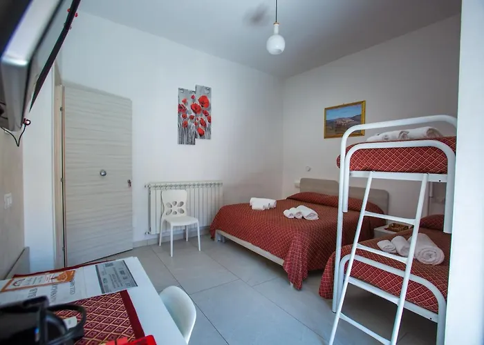 Nonno Giovanni 3* גנג'י